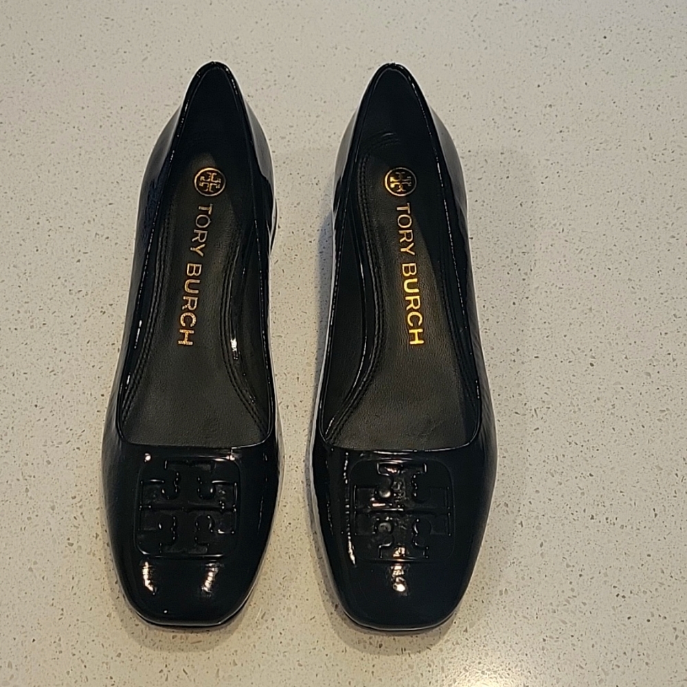 NWOT Tory Burch Patent Leather Pumps